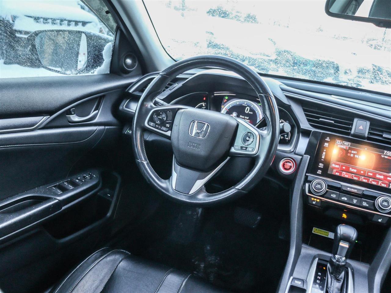 2016 Honda Civic TOURING LEATHER NAVI SUNROOF Photo