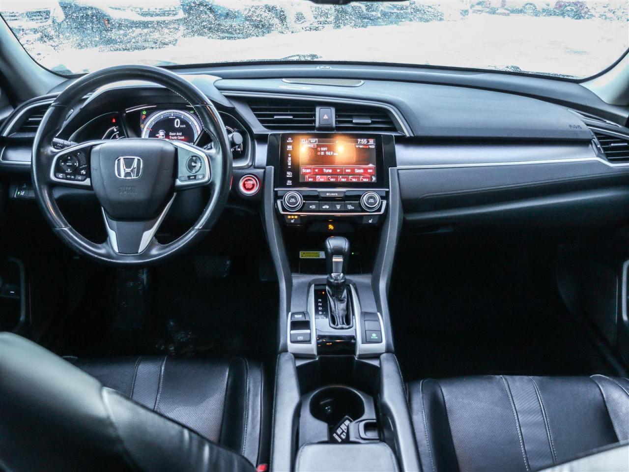 2016 Honda Civic TOURING LEATHER NAVI SUNROOF Photo