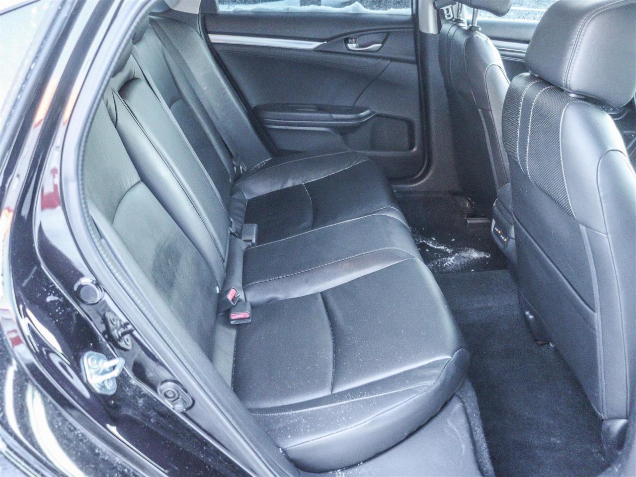 2016 Honda Civic TOURING LEATHER NAVI SUNROOF Photo