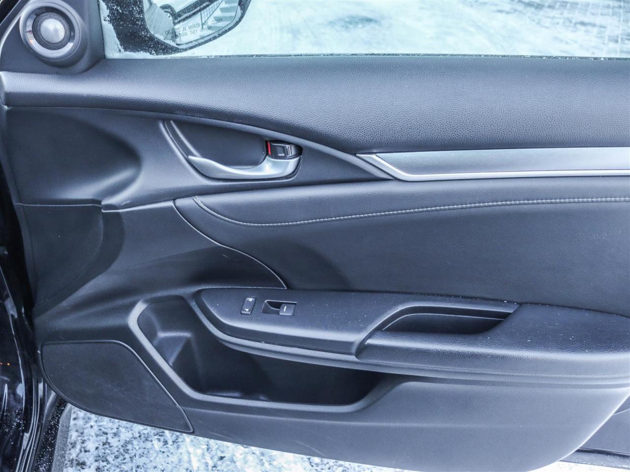 2016 Honda Civic TOURING LEATHER NAVI SUNROOF Photo