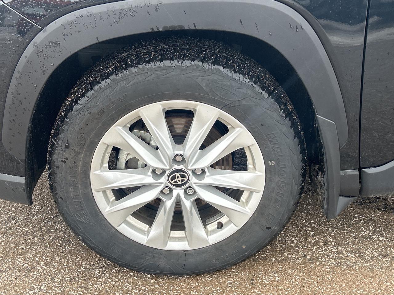 2023 Toyota Corolla Cross LE   Heated Steering Wheel   Front Heated Seats Photo