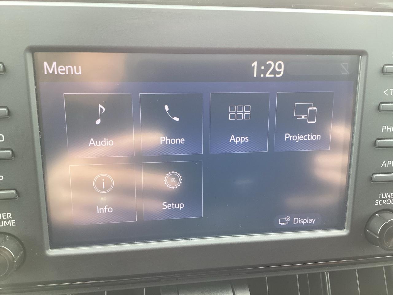 2022 Toyota RAV4 Hybrid XLE AWD Photo