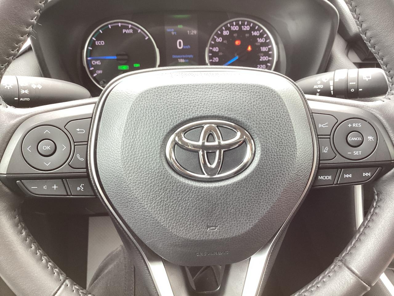 2022 Toyota RAV4 Hybrid XLE AWD Photo