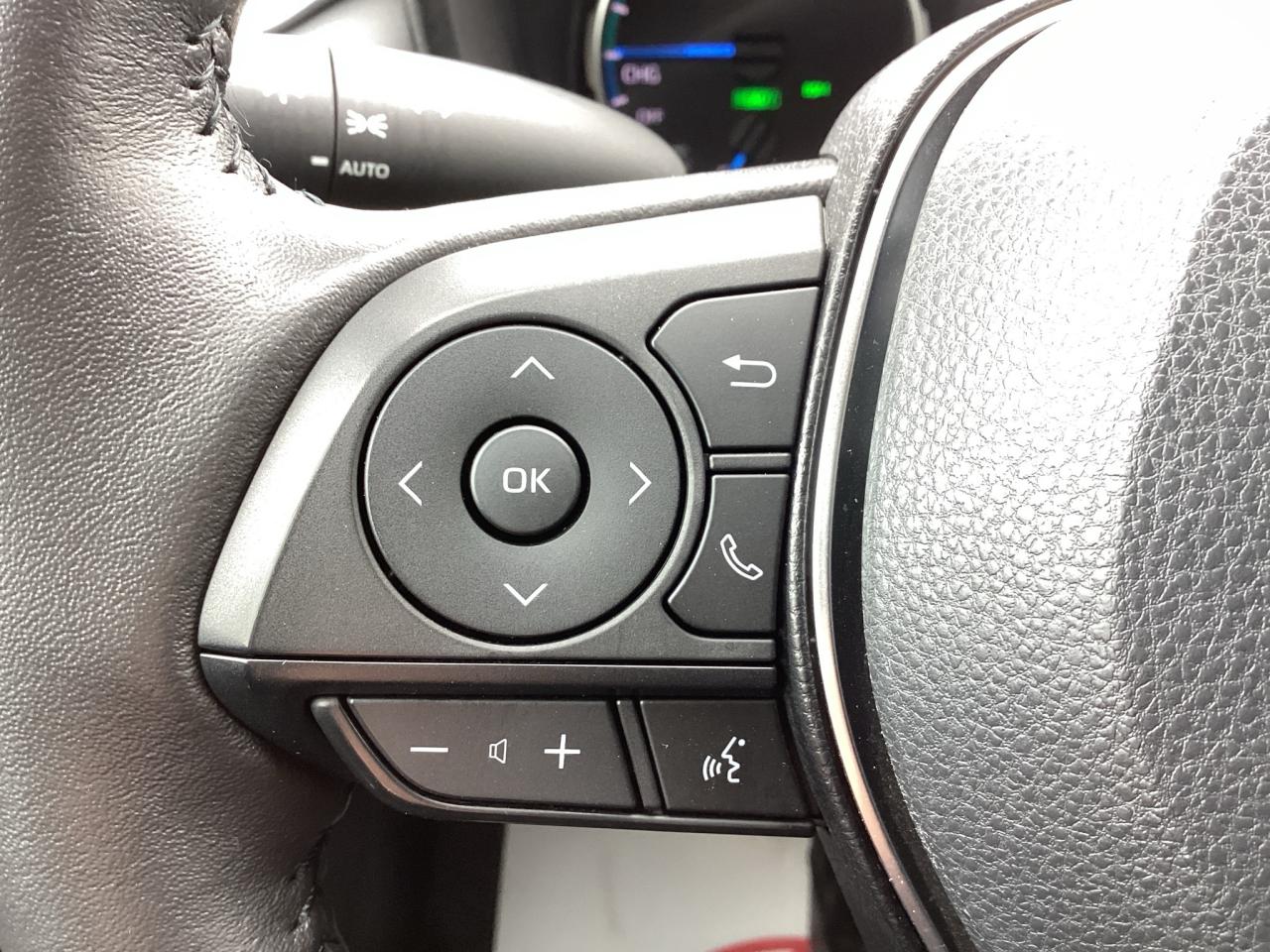 2022 Toyota RAV4 Hybrid XLE AWD Photo