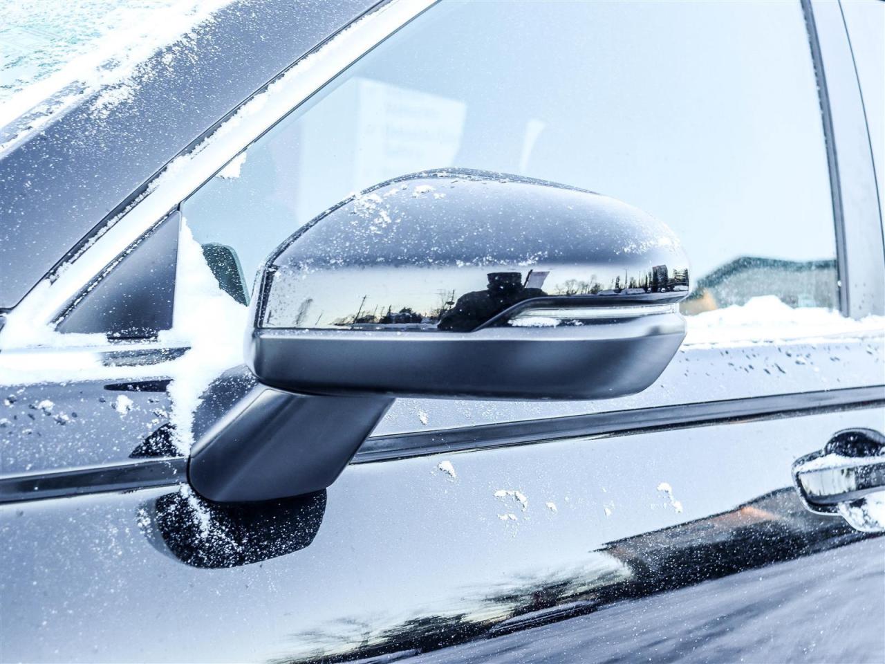 2024 Honda CR-V EX-L HYBRID AWD LEATHER Photo