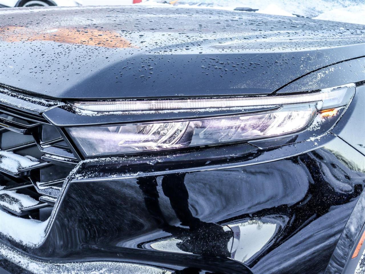 2024 Honda CR-V EX-L HYBRID AWD LEATHER Photo