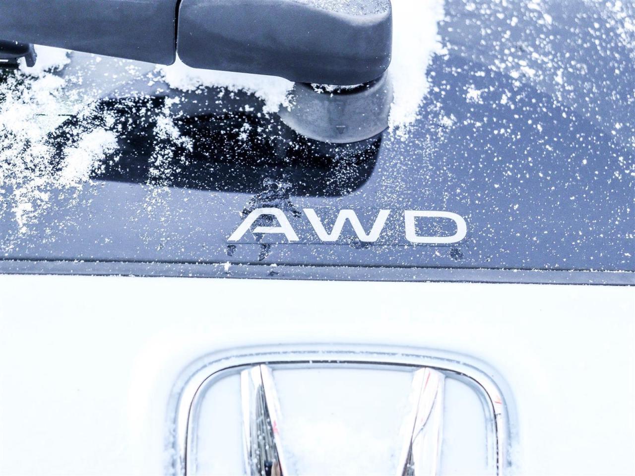 2024 Honda CR-V EX-L HYBRID AWD LEATHER Photo