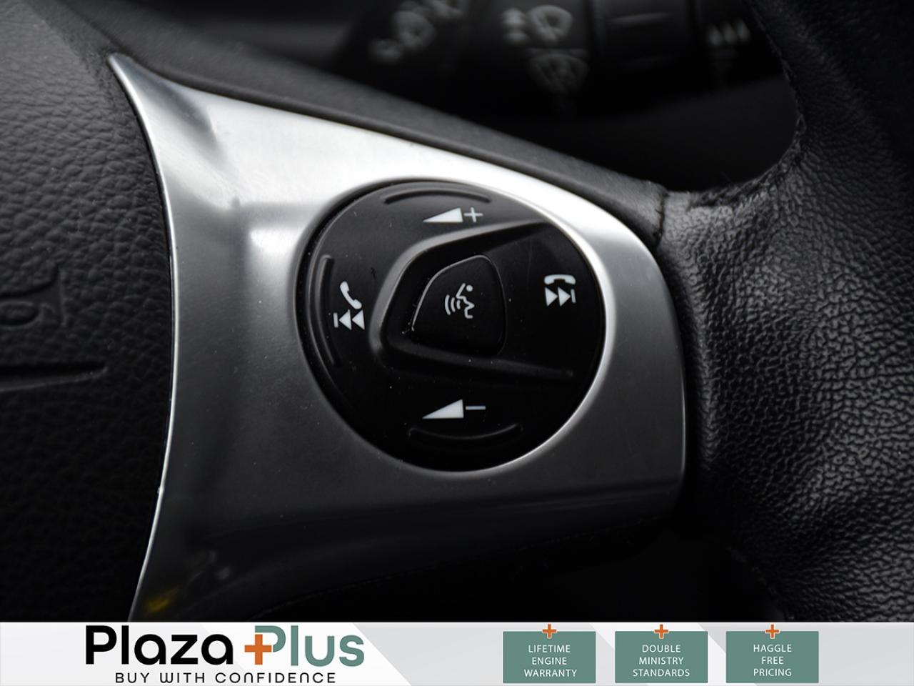 2016 Ford Escape VdpUrlEn Photo