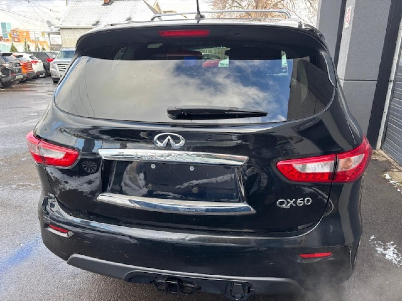 2015 Infiniti QX60 AWD, PANO ROOF, NAVIGATION, AFFORDABLE ELEGANCE!! Photo