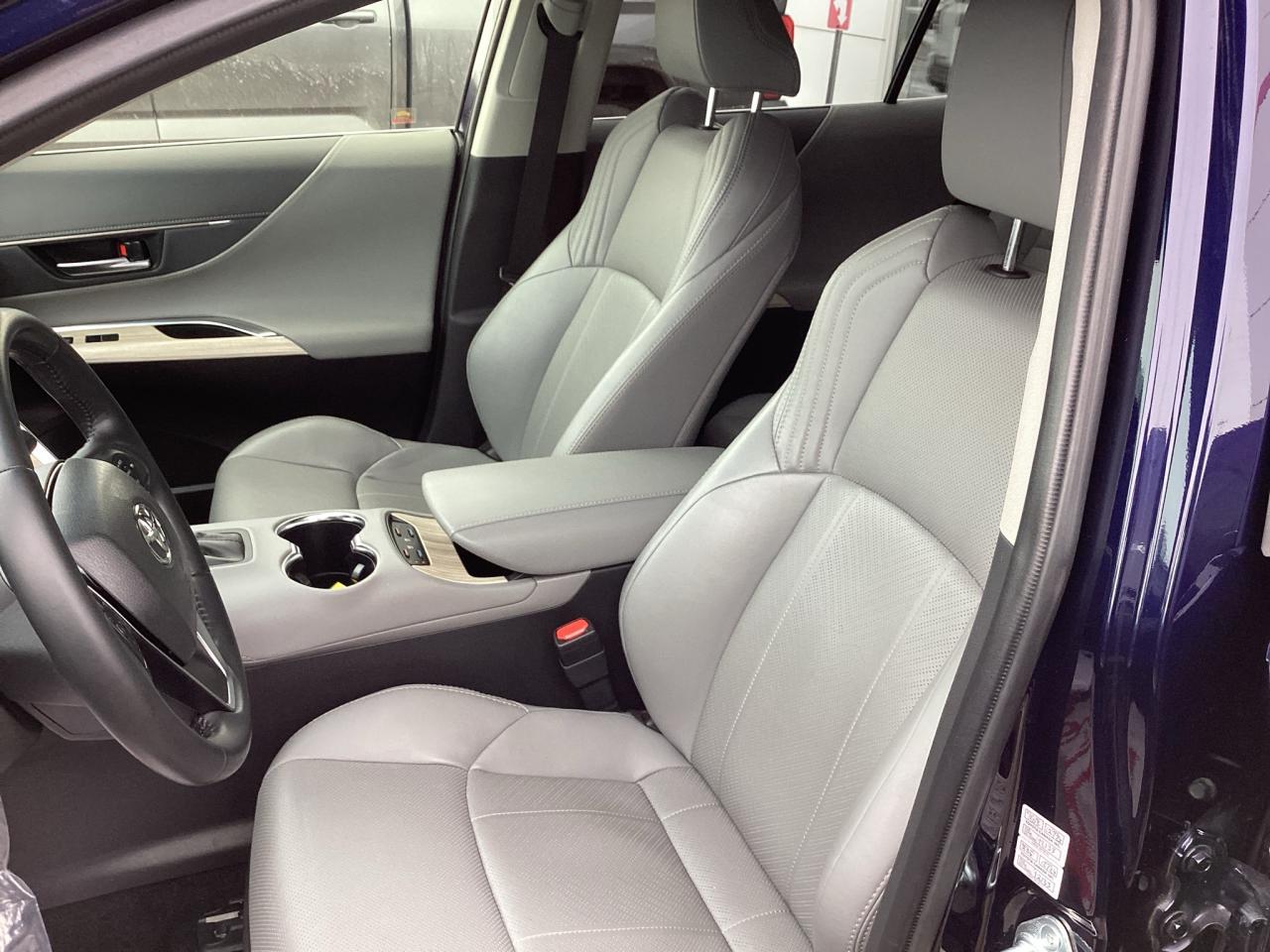 2021 Toyota Venza XLE AWD Photo