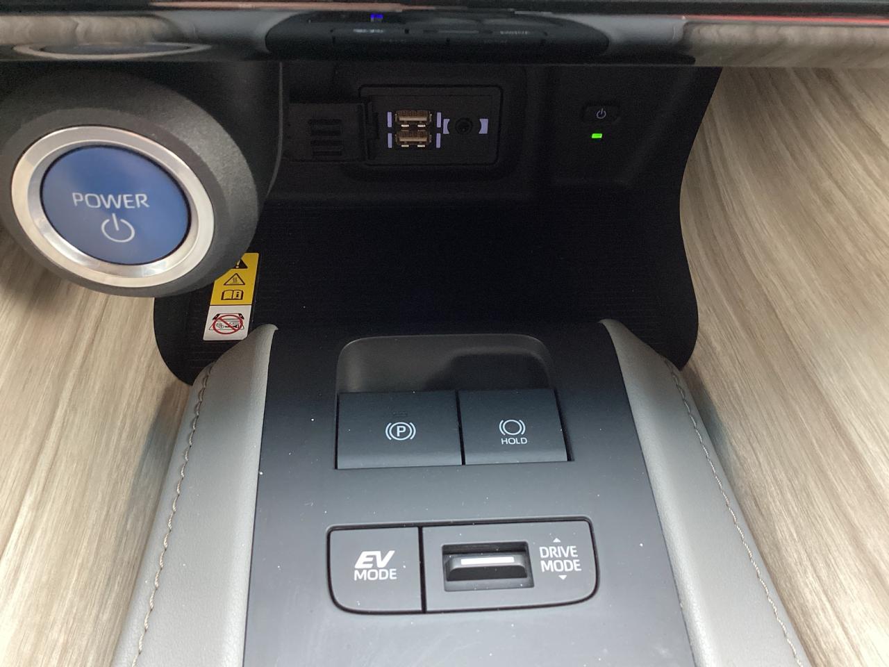 2021 Toyota Venza XLE AWD Photo