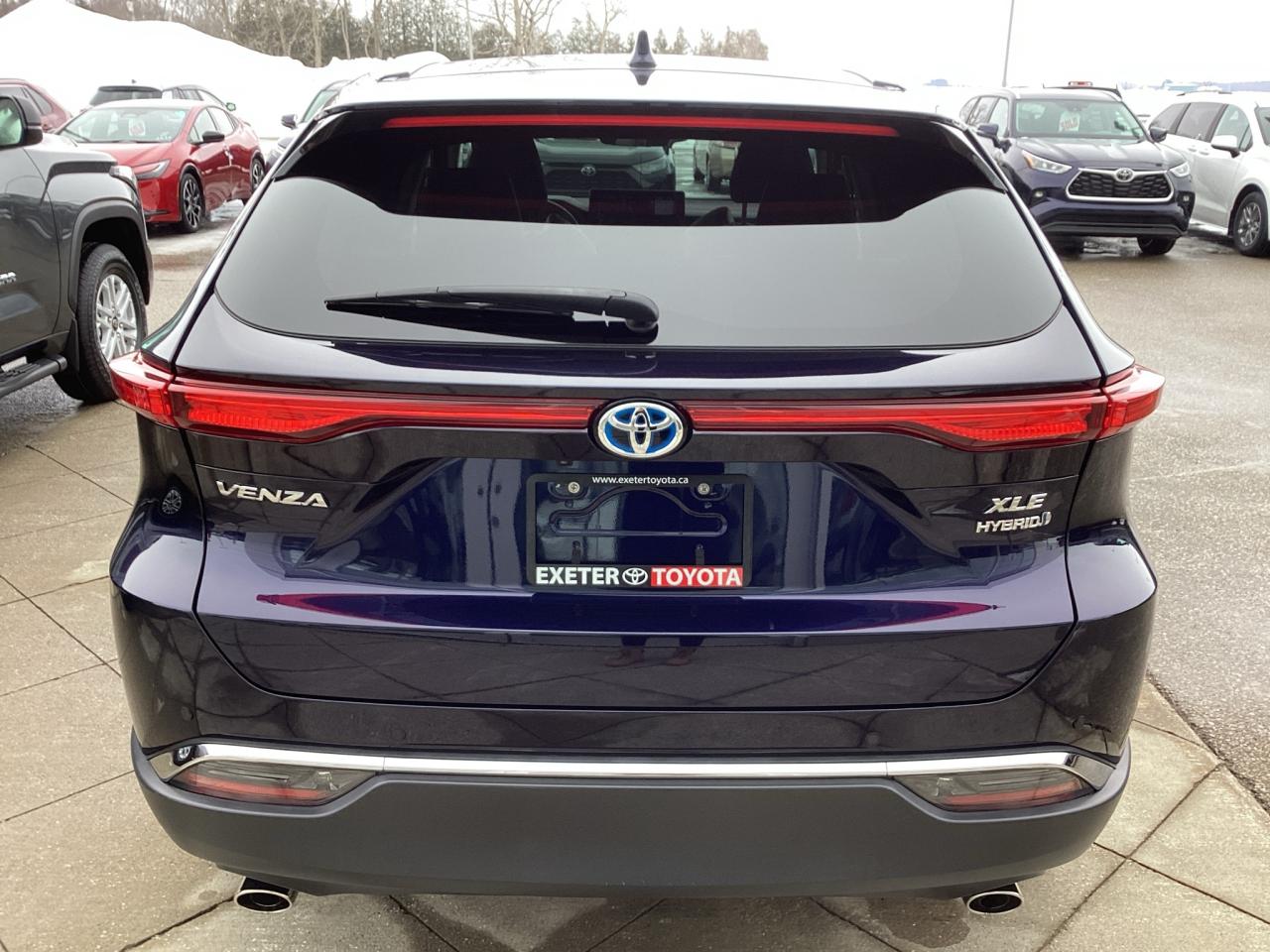 2021 Toyota Venza XLE AWD Photo