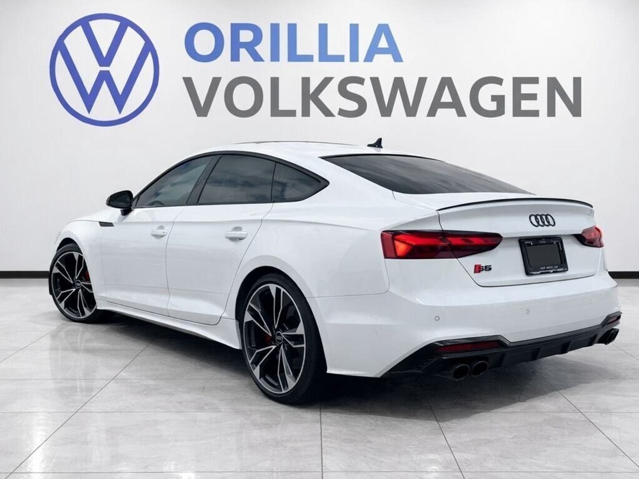 2024 Audi S5 Sportback Progressiv Navigation l Sunroof / Navigation l Sun Photo