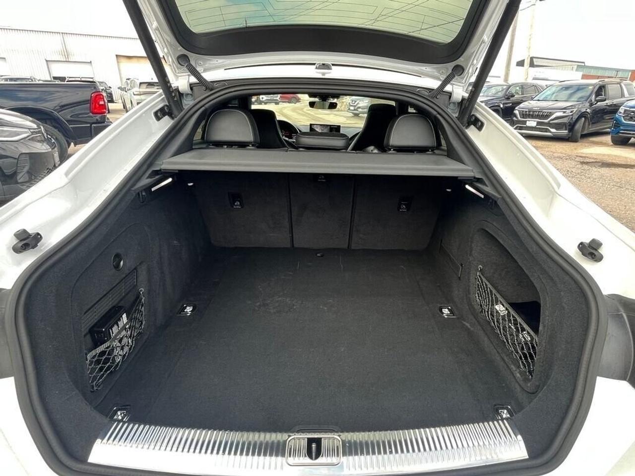 2024 Audi S5 Sportback Progressiv Navigation l Sunroof / Navigation l Sun Photo