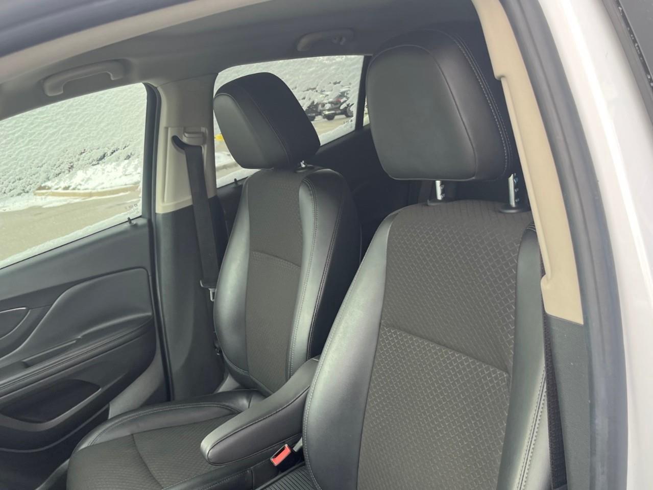 2018 Buick Encore PREFERRED SERVICED HERE/BOUGHT HERE Photo