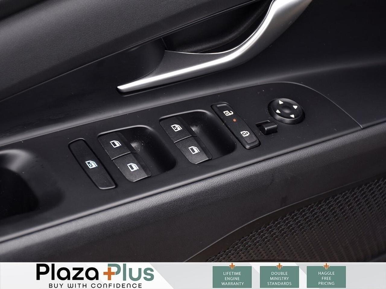 2025 Hyundai Elantra Preferred Fuel Efficient   Comfortable Daily Drive Photo