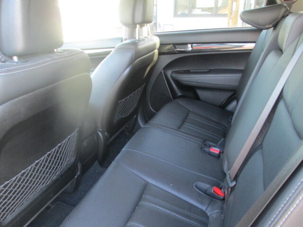 2012 Kia Sorento AWD 4dr V6 Auto EX, Leather, Heated Seats Photo