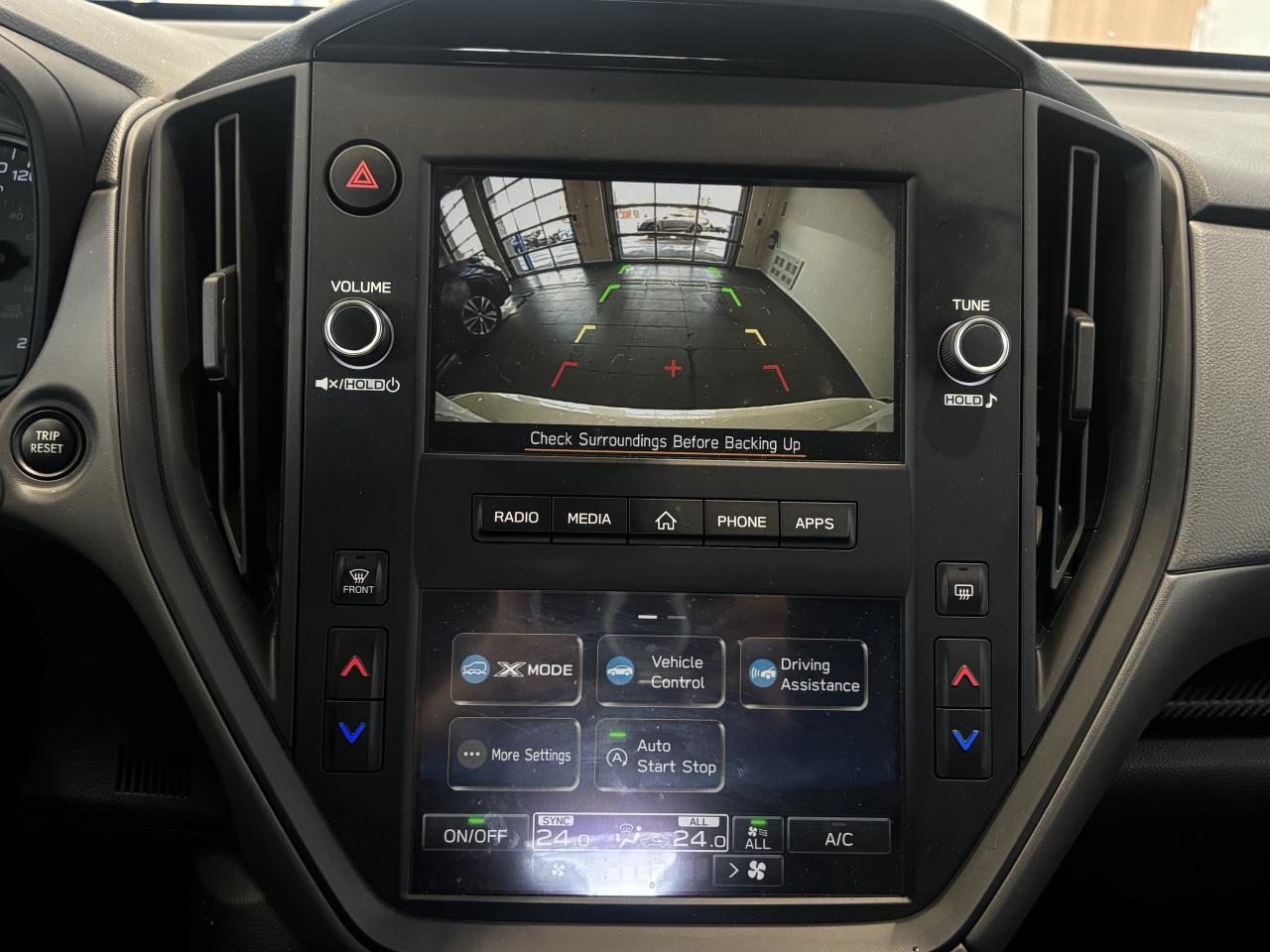 2024 Subaru Crosstrek CONVENIENCE  1 OWNER   CLEAN CARFAX  APPLE CARPLAY Photo