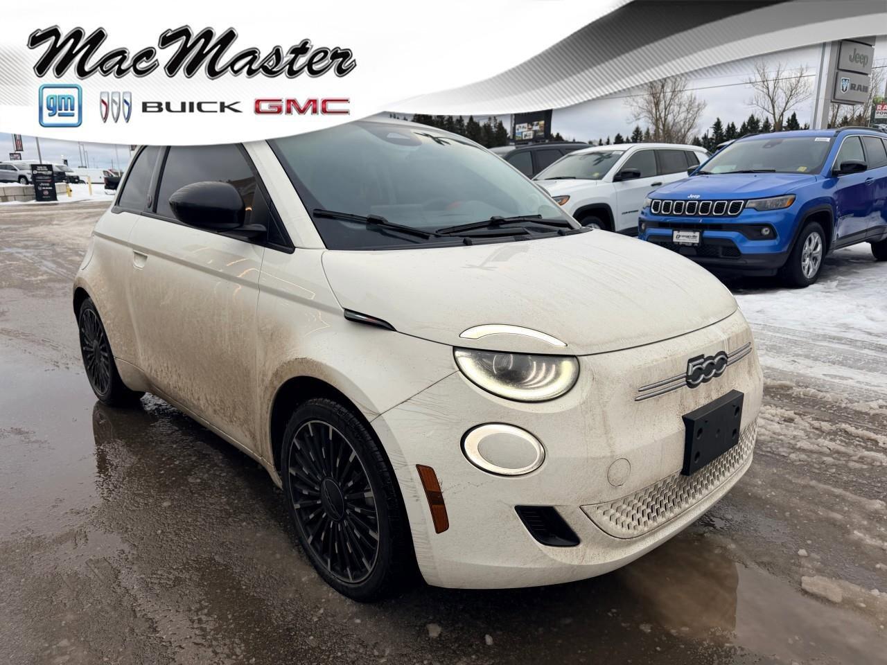 2025 Fiat 500E INSPI(RED)500E (RED), ELECTRIC, FWD, 4-PASSENGER, Photo