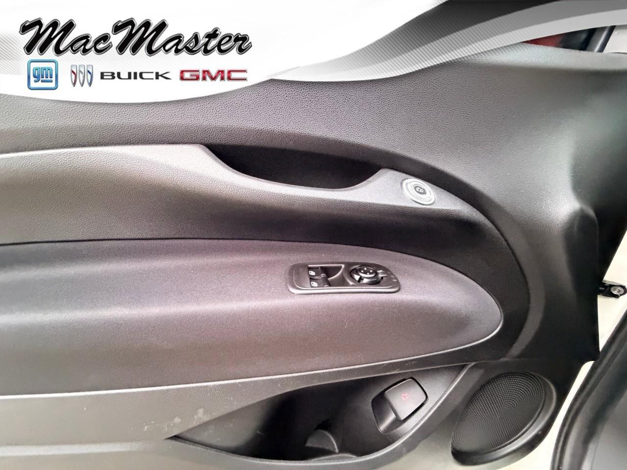 2025 Fiat 500E INSPI(RED)500E (RED), ELECTRIC, FWD, 4-PASSENGER, Photo