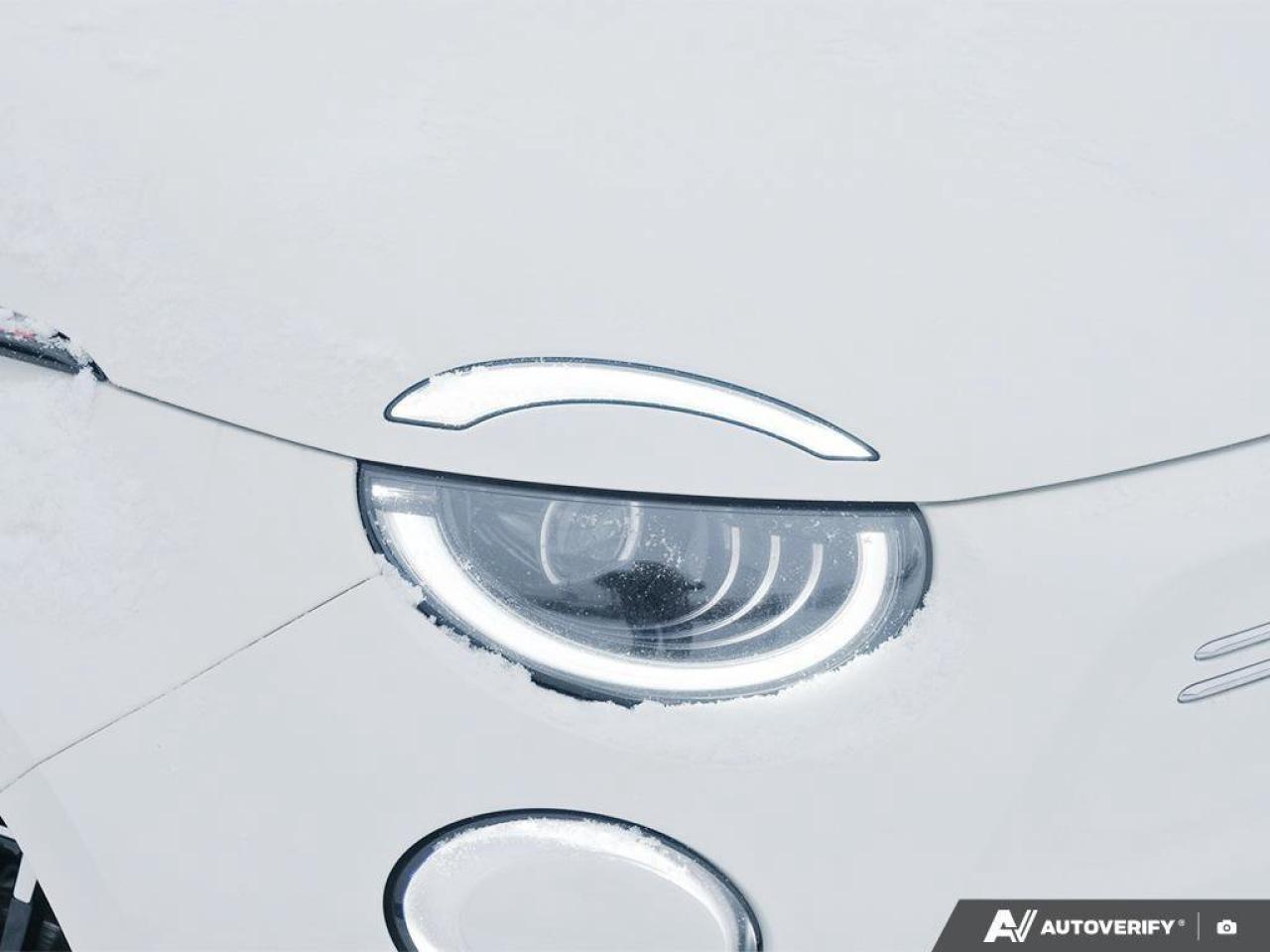 2025 Fiat 500E INSPI(RED)500E (RED), ELECTRIC, FWD, 4-PASSENGER, Photo