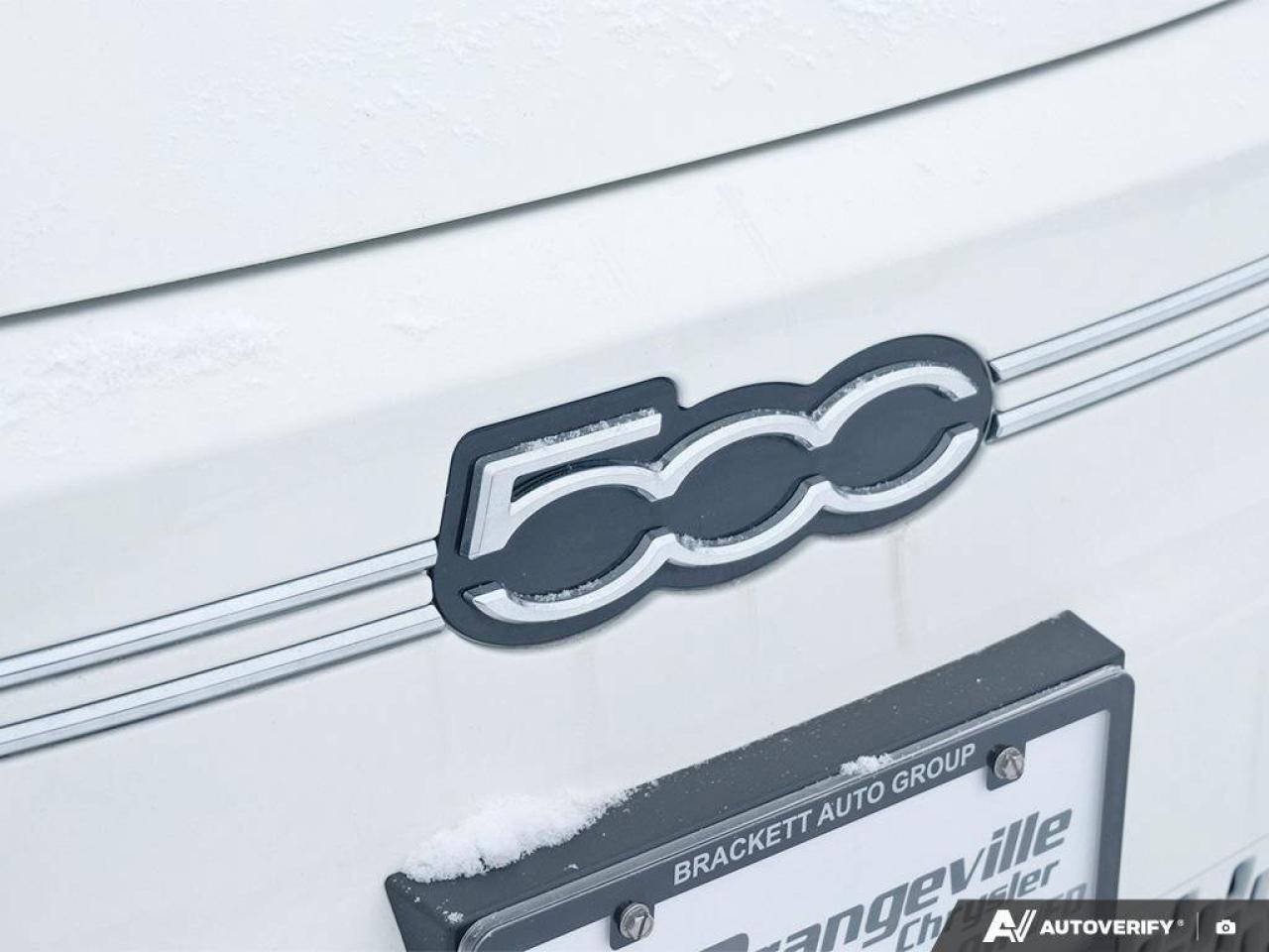 2025 Fiat 500E INSPI(RED)500E (RED), ELECTRIC, FWD, 4-PASSENGER, Photo