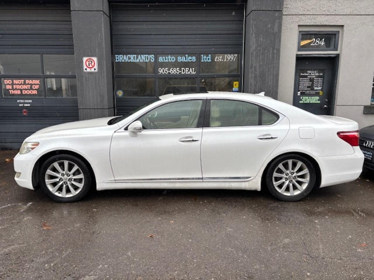 2012 Lexus LS 460 AWD SWB, STUNNING CONDITION, ELEGANCE GALORE!! Photo
