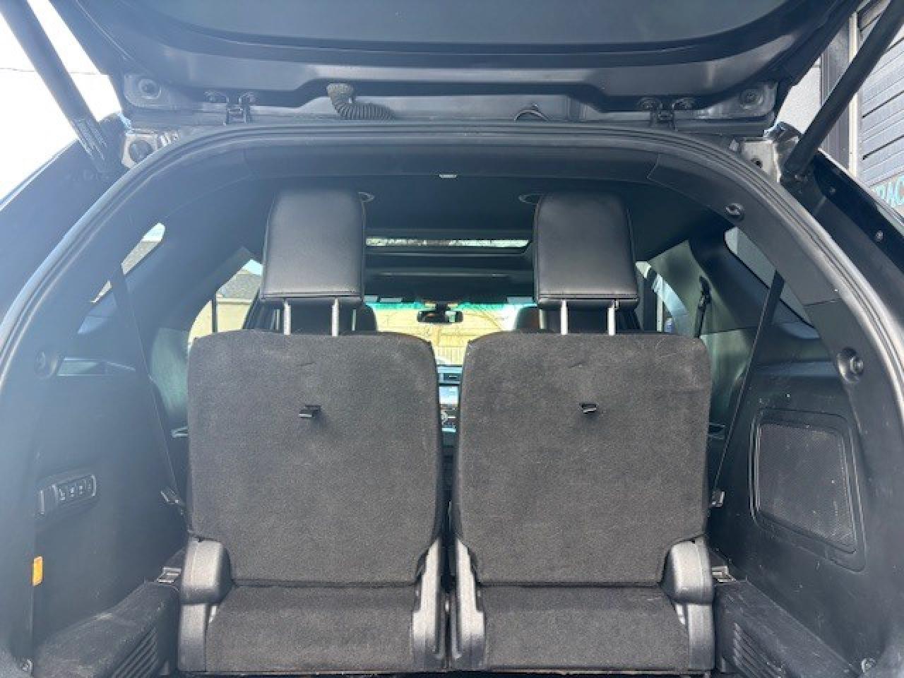 2017 Ford Explorer 4WD Platinum, ONE OWNER, NAVIGATION, PANO ROOF!! Photo