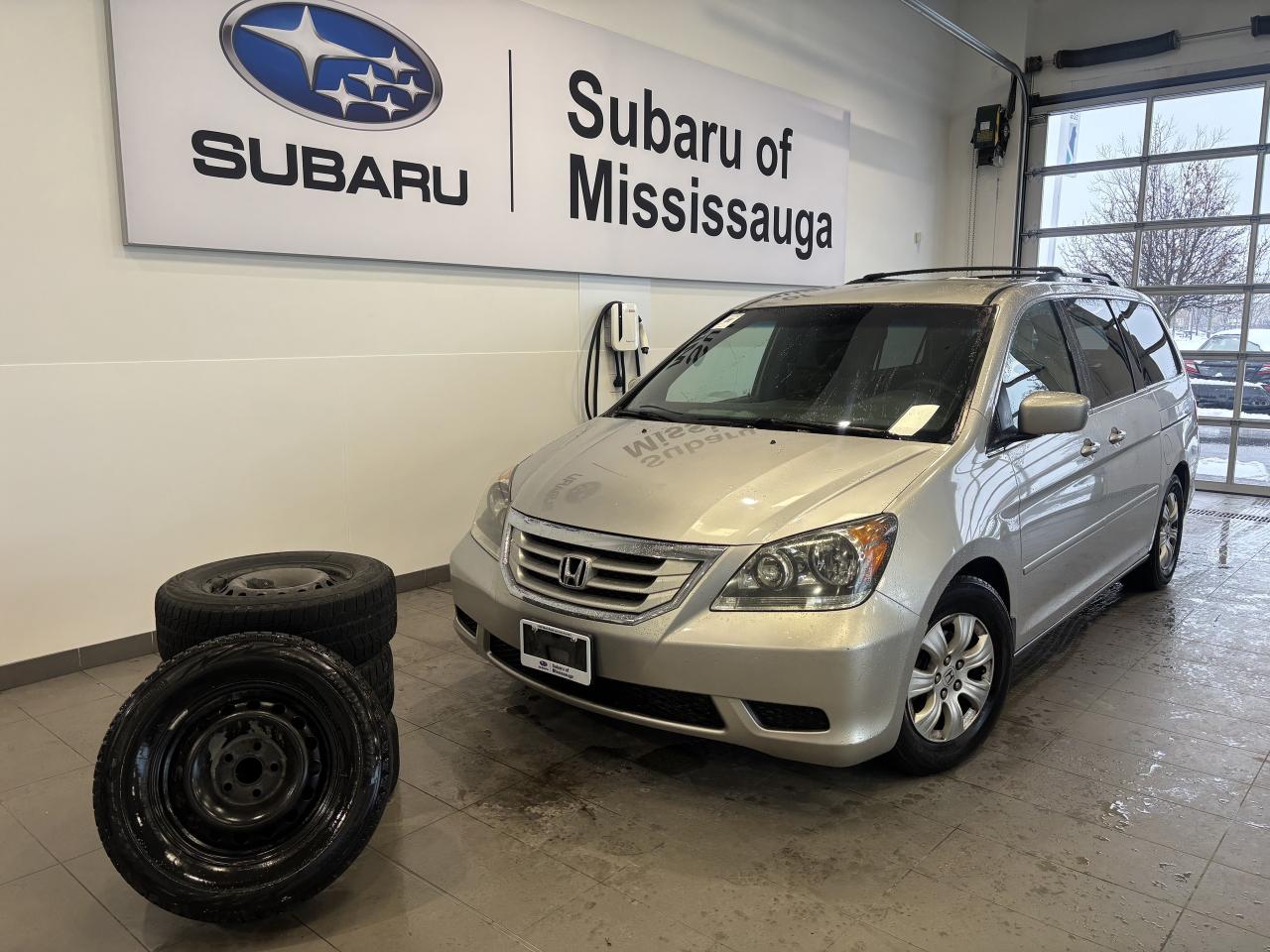 2009 Honda Odyssey EX  2 SETS OF TIRES/RIMS   SOLD ASIS  CLEAN CARFAX Photo0