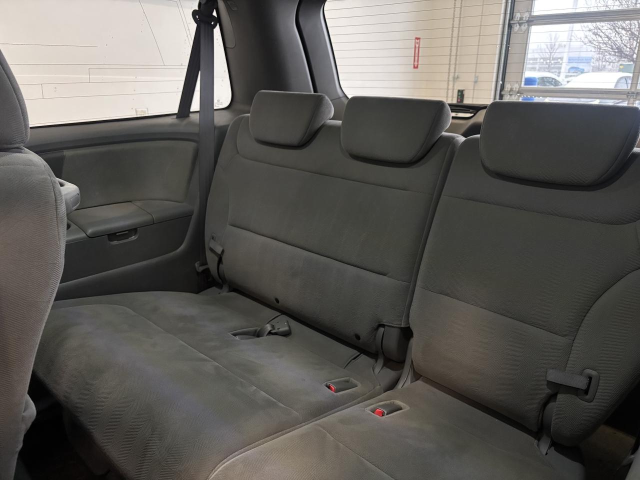 2009 Honda Odyssey EX  2 SETS OF TIRES/RIMS   SOLD ASIS  CLEAN CARFAX Photo