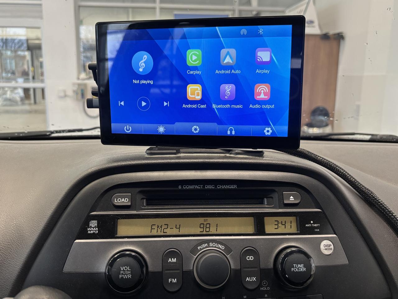 2009 Honda Odyssey EX  2 SETS OF TIRES/RIMS   SOLD ASIS  CLEAN CARFAX Photo