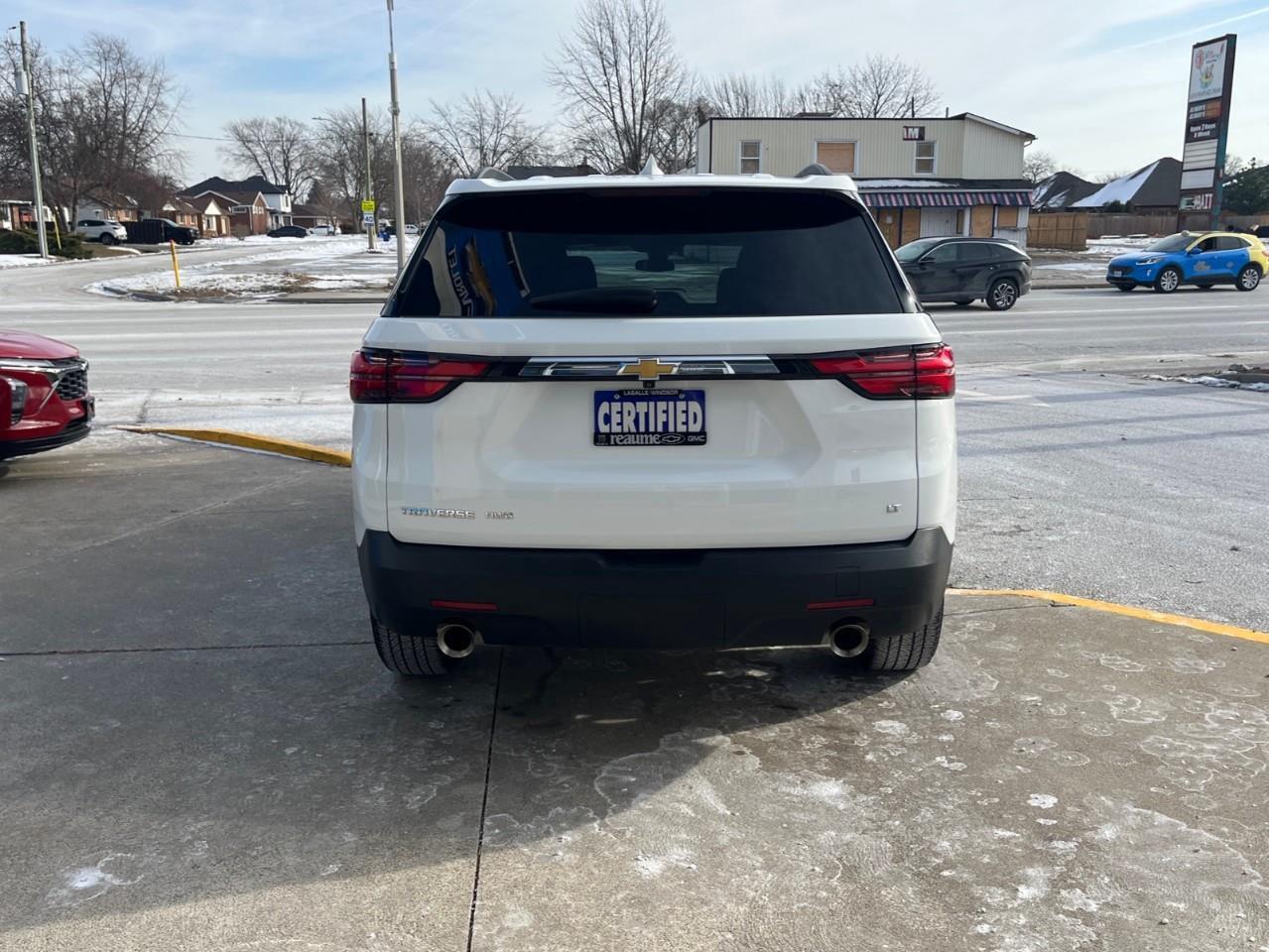 2023 Chevrolet Traverse Cloth w/1LT SPECIAL CPO RATE 3.99% OAC Photo