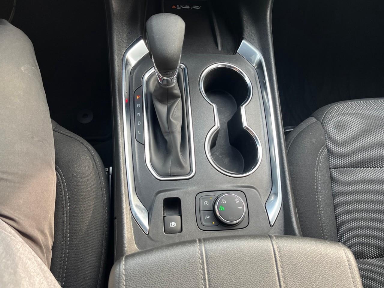 2023 Chevrolet Traverse Cloth w/1LT SPECIAL CPO RATE 3.99% OAC Photo