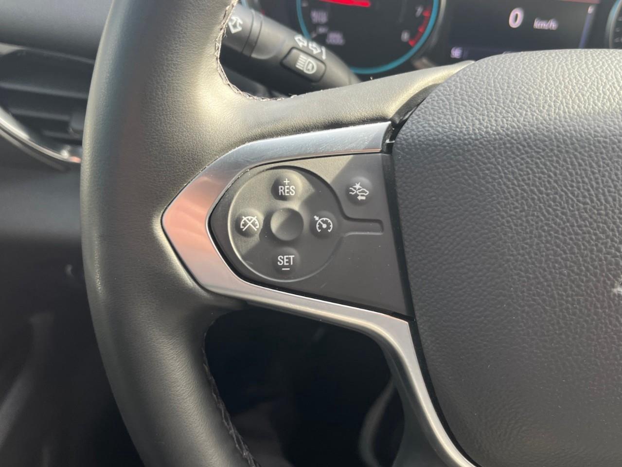 2023 Chevrolet Traverse Cloth w/1LT SPECIAL CPO RATE 3.99% OAC Photo