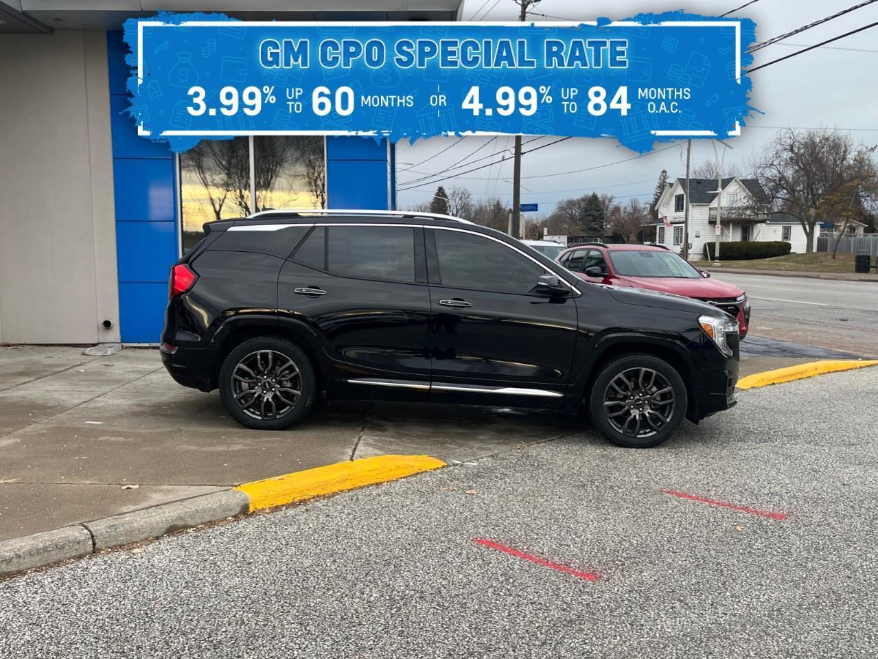 2024 GMC Terrain DENALI ONE OWNER WINTER AND SUMMER TIRES Photo