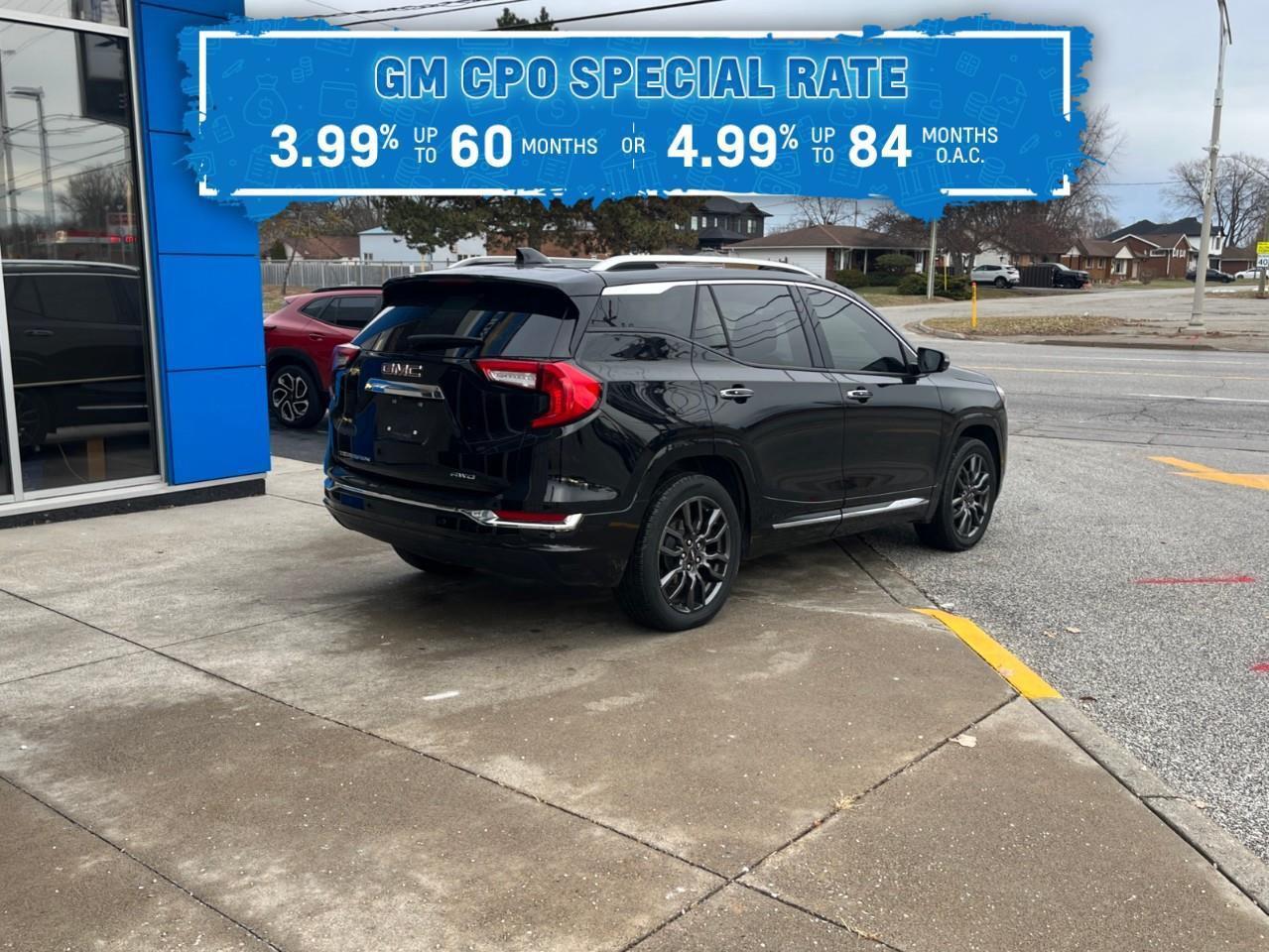 2024 GMC Terrain DENALI ONE OWNER WINTER AND SUMMER TIRES Photo