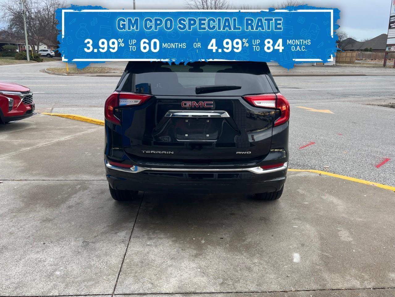 2024 GMC Terrain DENALI ONE OWNER WINTER AND SUMMER TIRES Photo