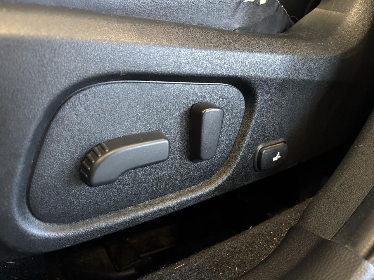 2014 Subaru Forester TOURING   CLEAN CARFAX   SUNROOF   SOLD ASIS   AWD Photo