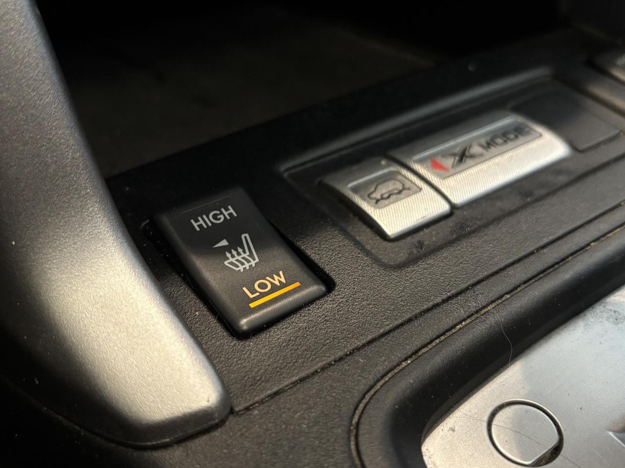 2014 Subaru Forester TOURING   CLEAN CARFAX   SUNROOF   SOLD ASIS   AWD Photo