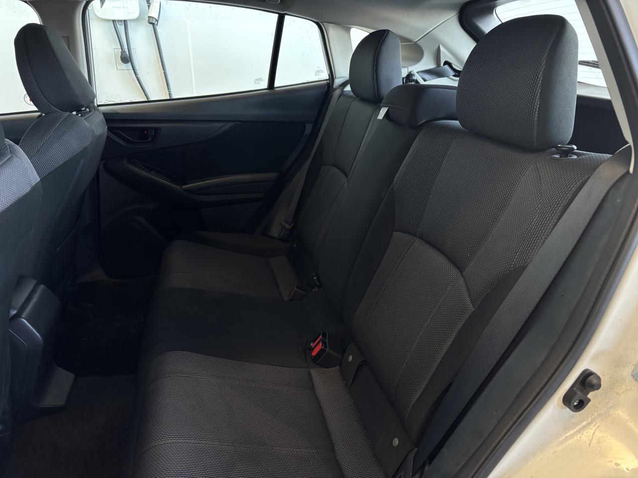 2022 Subaru Impreza CONVENIENCE   CLEAN CARFAX  APPLE CARPLAY BACK CAM Photo