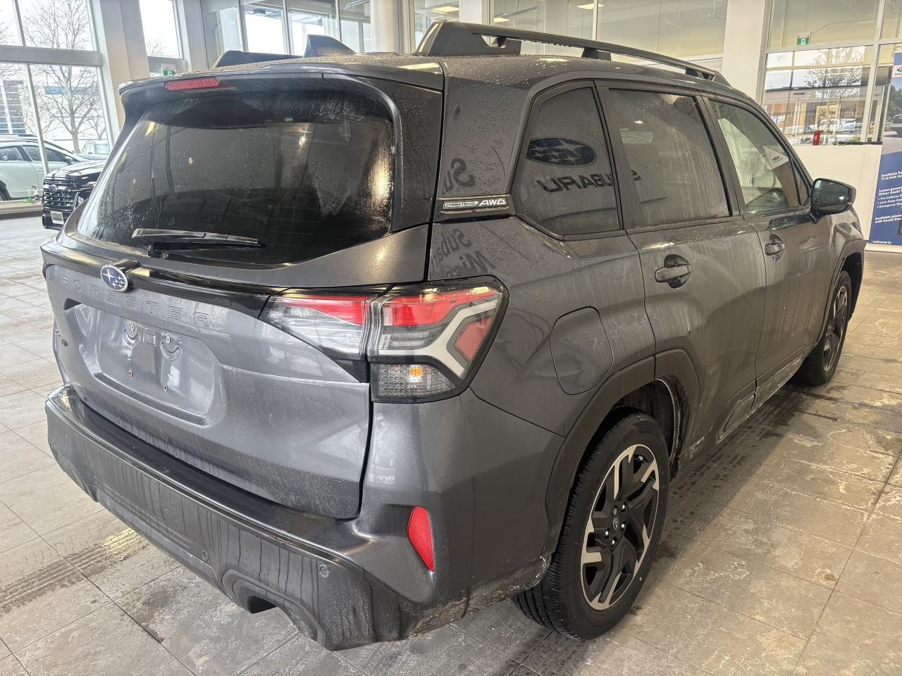 2025 Subaru Forester LIMITED   1 OWNER   NAVIGATION   SUNROOF   LEATHER Photo