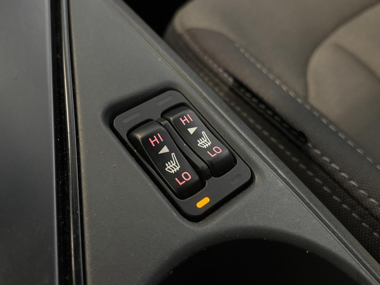 2025 Subaru Crosstrek CONVENIENCE  DEALER DEMO    CLEAN CARFAX   CARPLAY Photo