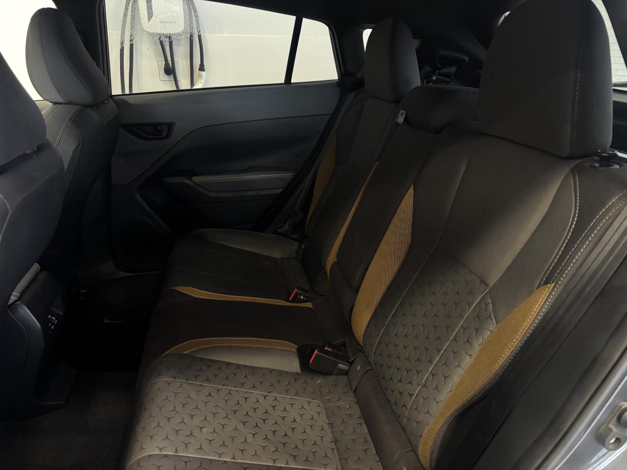 2024 Subaru Crosstrek ONYX   1 OWNER   CLEAN CARFAX   SUNROOF   CARPLAY! Photo