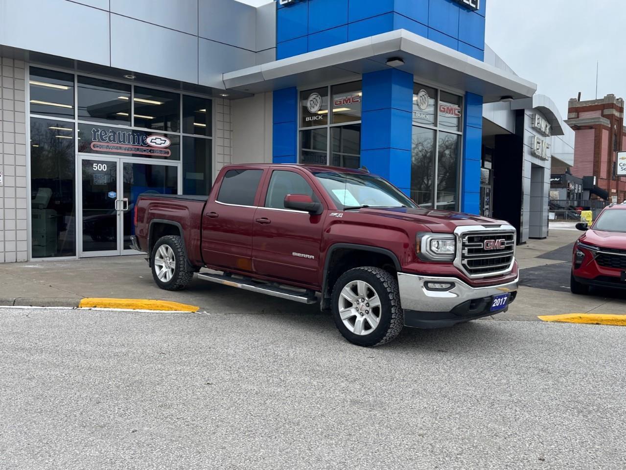 2017 GMC Sierra 1500 SLE CLEAN LOCAL TRADE Photo2