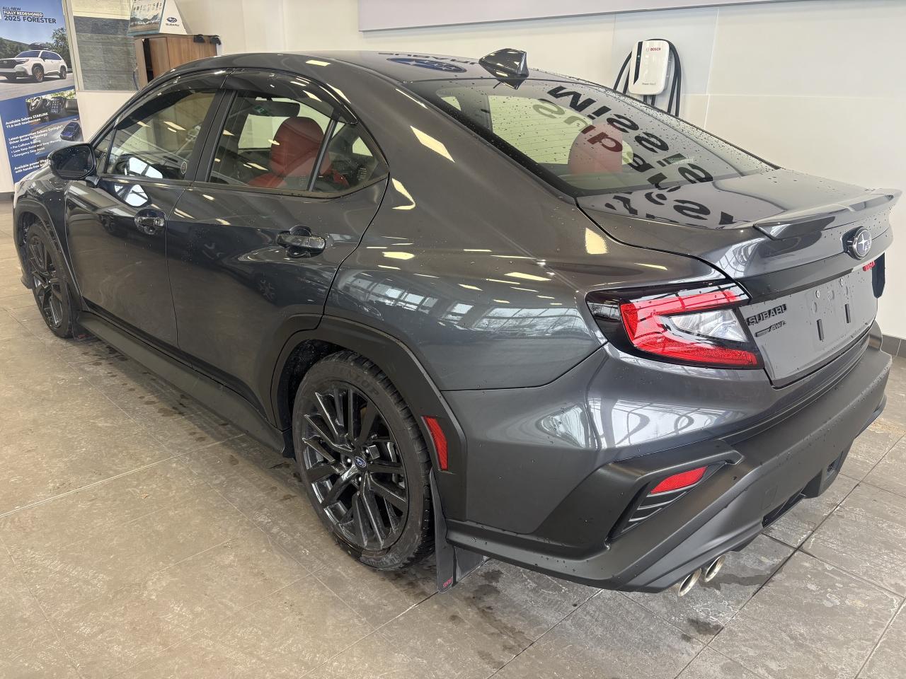 2025 Subaru WRX SPORT-TECH   DEALER DEMO   CLEAN CARFAX   MANUAL! Photo4