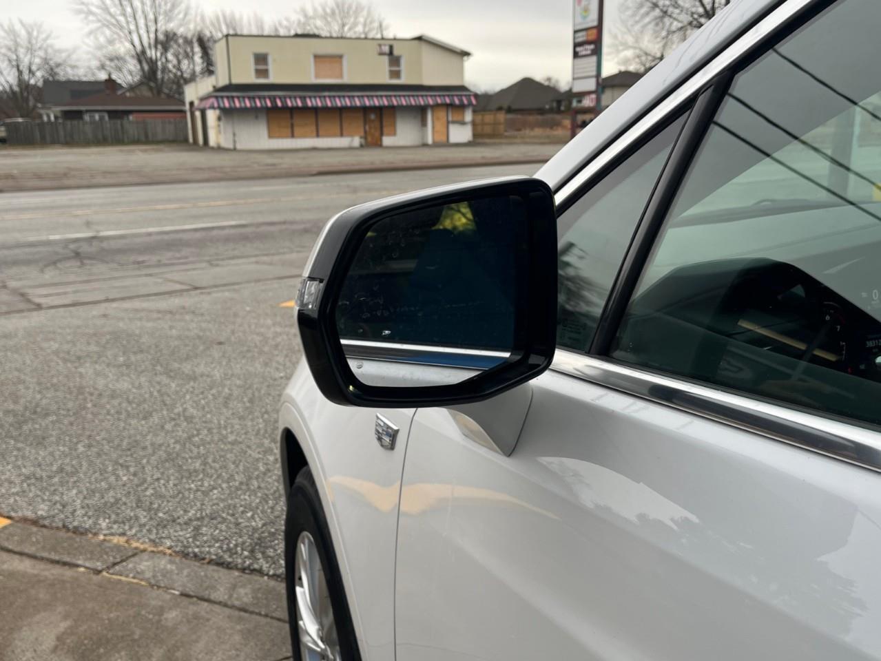 2024 Cadillac XT5 LUXURY CLEAN LOCAL TRADE Photo