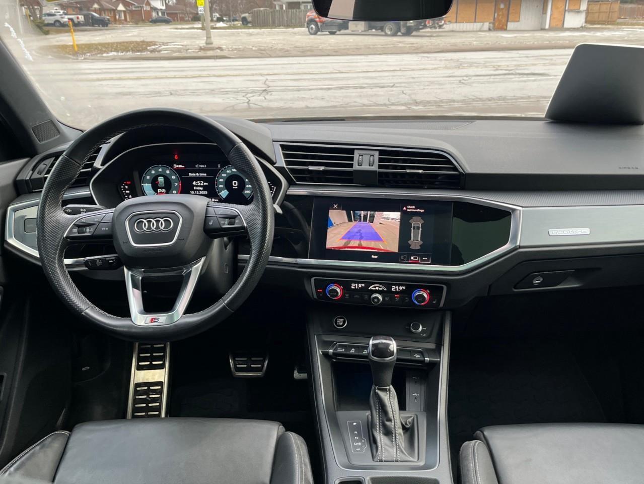 2022 Audi Q3 Quattro S-LINE Photo