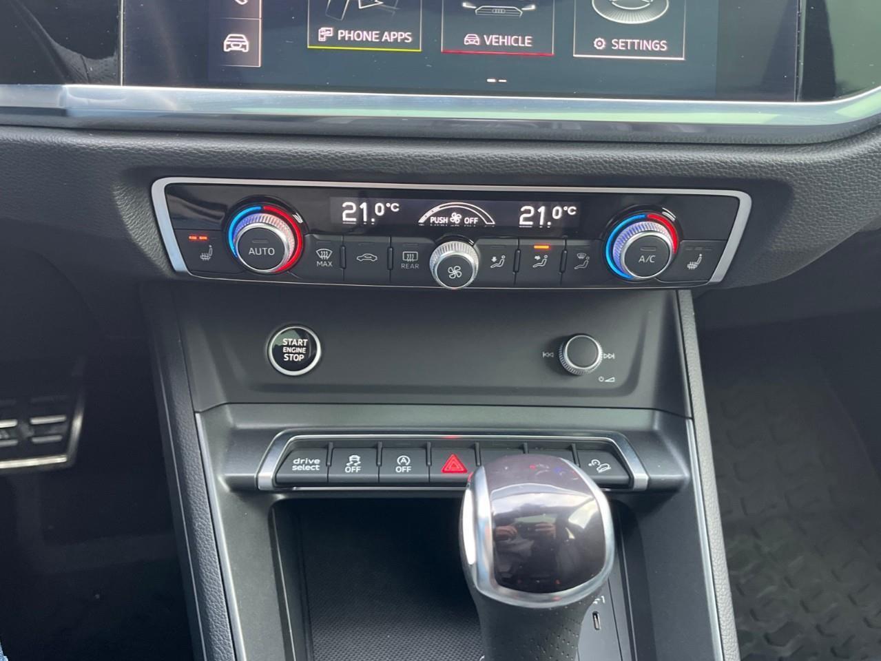 2022 Audi Q3 Quattro S-LINE Photo