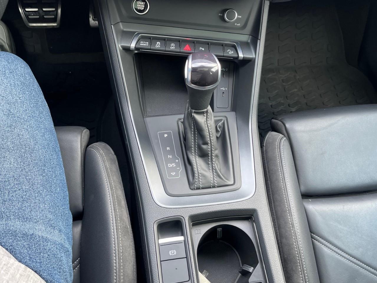 2022 Audi Q3 Quattro S-LINE Photo