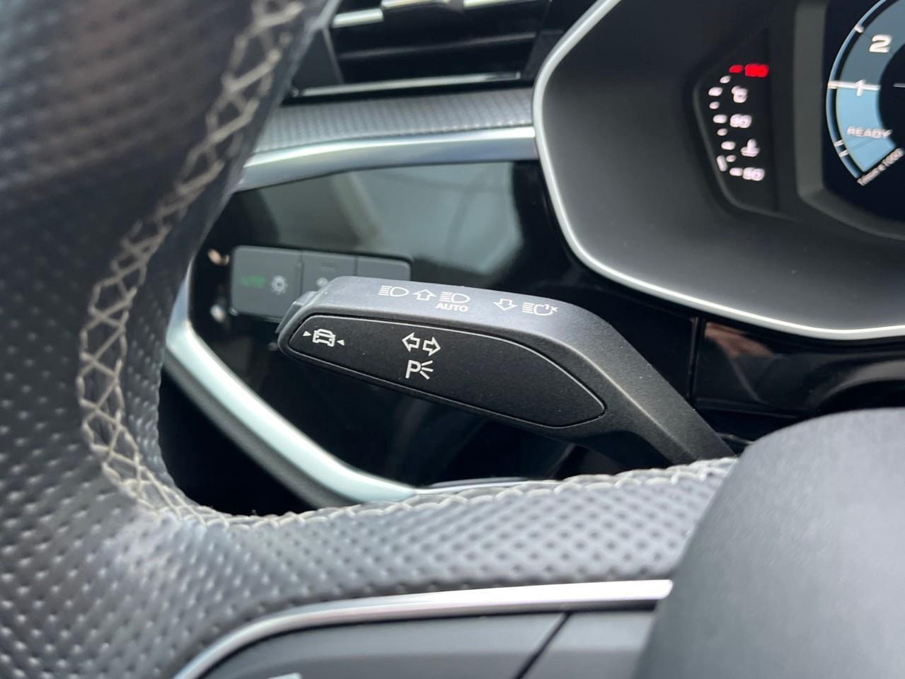 2022 Audi Q3 Quattro S-LINE Photo